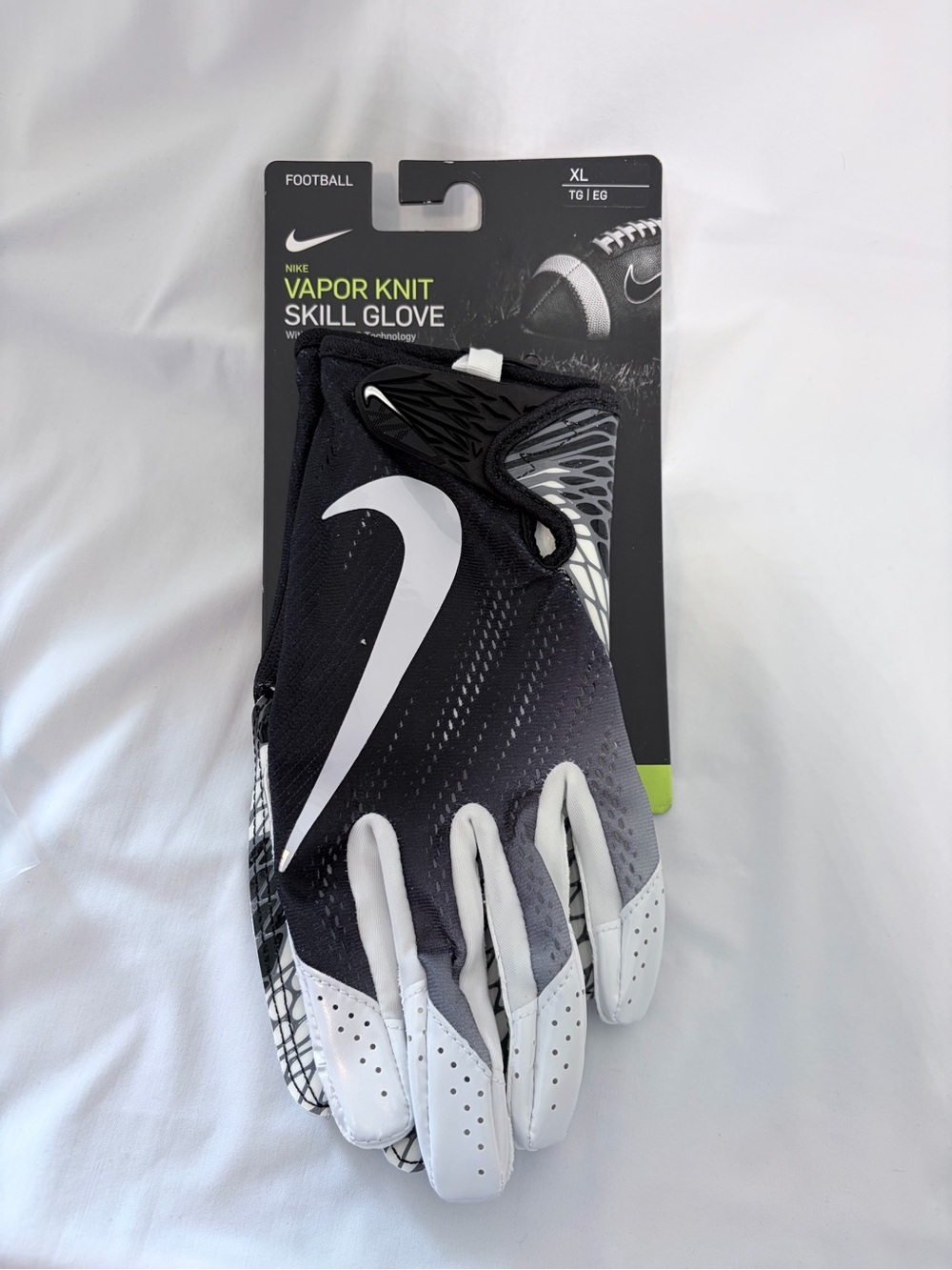 NEW Nike Vapor Knit Football Gloves Black White Gray Magnigrip Size XL
